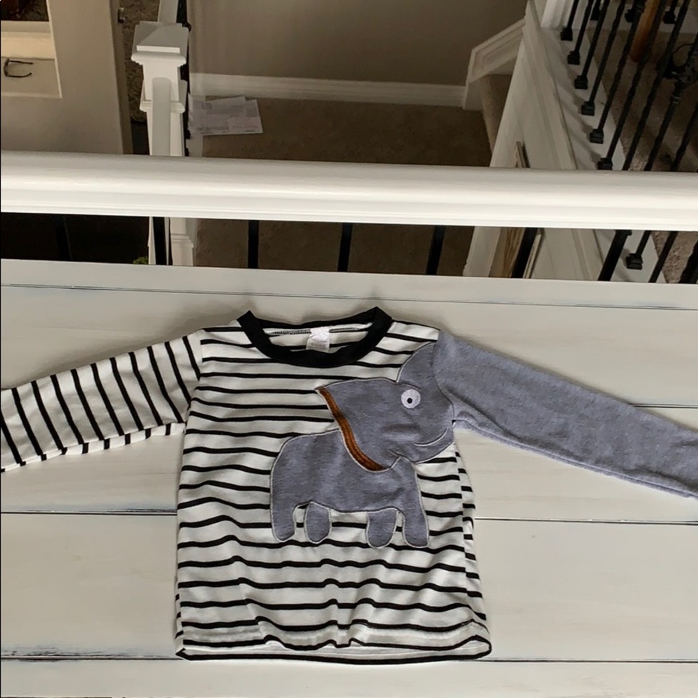Boys 2T elephant tee